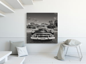 1953 Bel Air auf der Route 66 mit Nadelstreifenmotorhaube und reflektierendem Chrombesatz