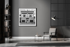 Stara pograniczna architektura hotelu w Jukonie w Kanadzie