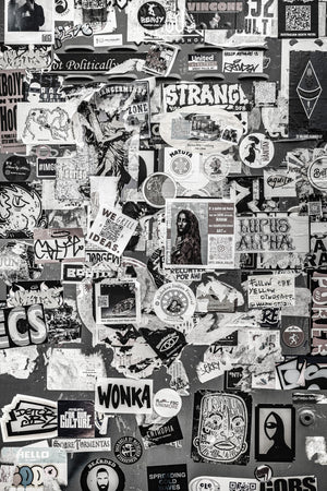 Italienische Street-Art-Aufkleberwand