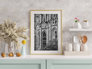 Repeating stone columns and circular tracery at Sagrada Familia