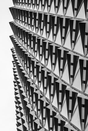 Diagonal rows of projecting sunshades across the SAHMRI exterior